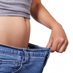 Co zrobić z nadmiarem skóry po odchudzaniu?