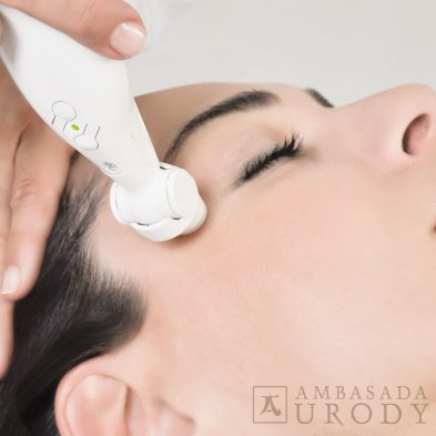 Najprzyjemniejszy zabieg odmładzający na twarz - ICOONE face lift