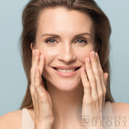 Jak gwiazdy zachowują świeżość na twarzy pomimo zmęczenia?