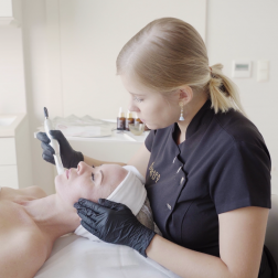 Dlaczego mikronakłuwanie nanopore nazwane jest supertechnologią?