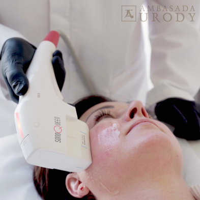 Sekret młodości Jennifer Lopez - zabiegi HIFU