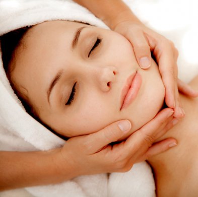 NOWOŚĆ! Facemodeling Zaawansowana metoda modelowania i odmładzania twarzy